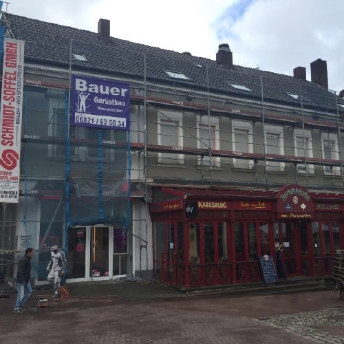 Brasserie mit Gerüst